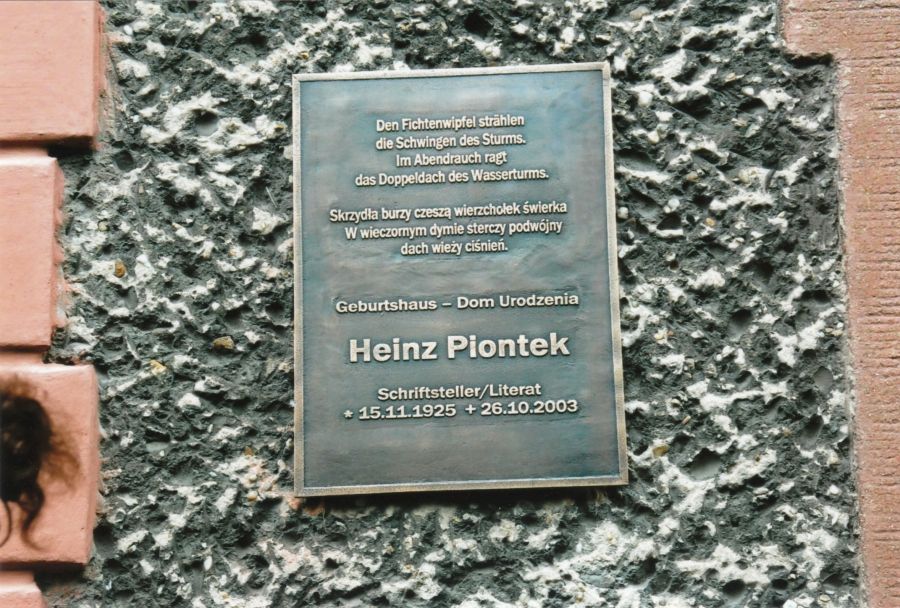 Erinnerungstafel An Heinz Pionteks Geburtshaus